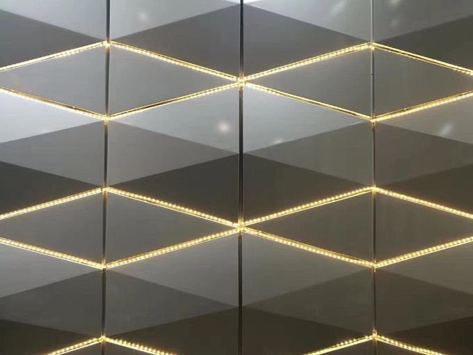 панели стены металла АКП формы 3Д составные на внешний размер 500 * 250мм украшения