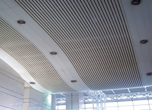 Панели потолка равнины зажима дефлектора плиты прокладки металла алюминиевые для станции метро метро